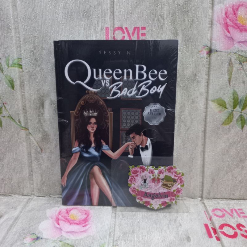 Jual Buku Novel Queen Bee vs Bad Boy by Yessy N Shopee Indonesia