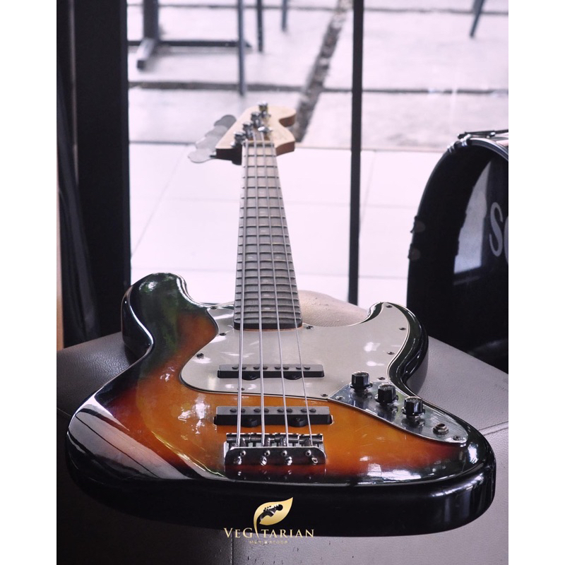 squier jazz bass california series original