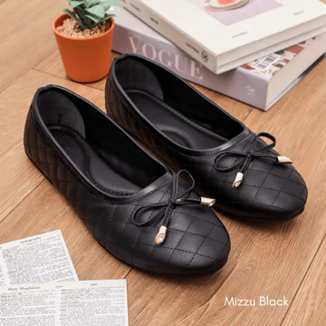 QUINCE Mizzu Sepatu Balet Flatshoes Wanita Korean Style