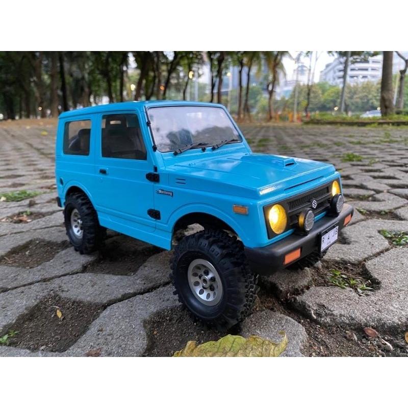 Jual Wpl C74 Suzuki Jimny Custom Scale Abiss RTR Tinggal Gas | Shopee ...