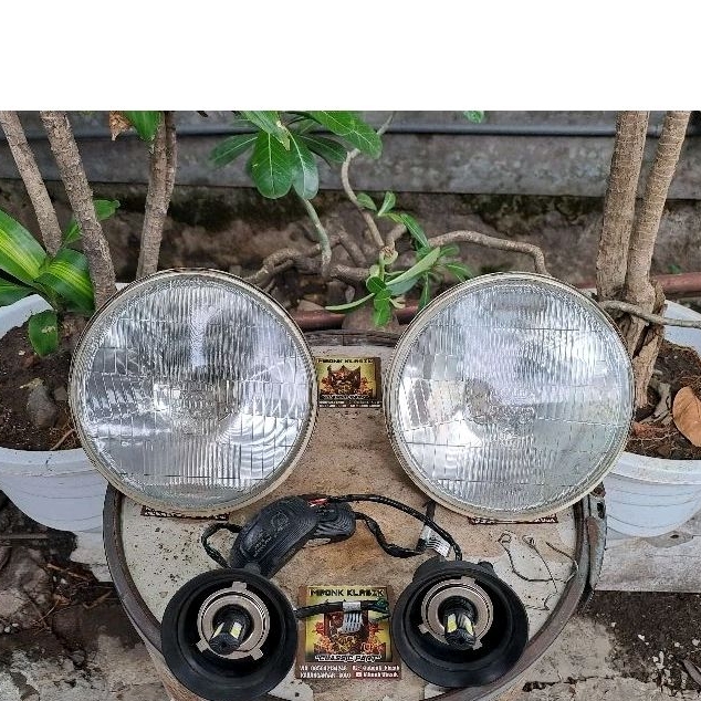 Jual lampu headlamp koito halogen 7 inch h4 japan ORIGINAL reflektor ...