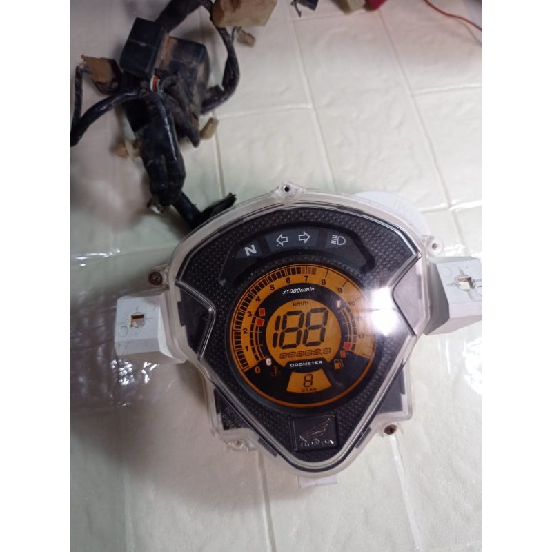 Jual speedometer motor Honda CS1 SECOND original semua normal fungsi ...