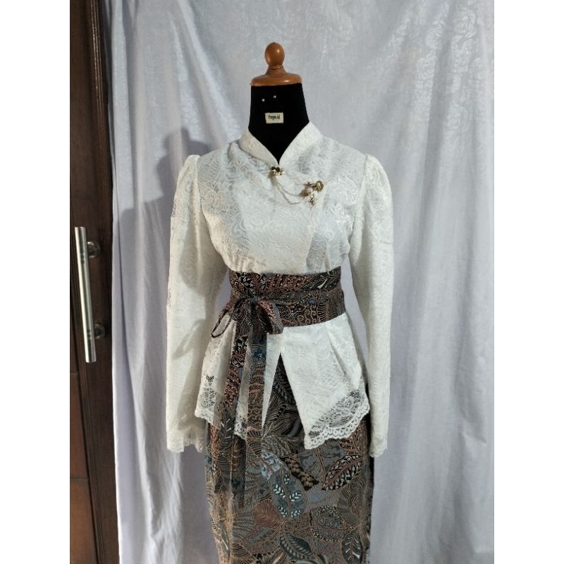 Jual kebaya janggan | Shopee Indonesia