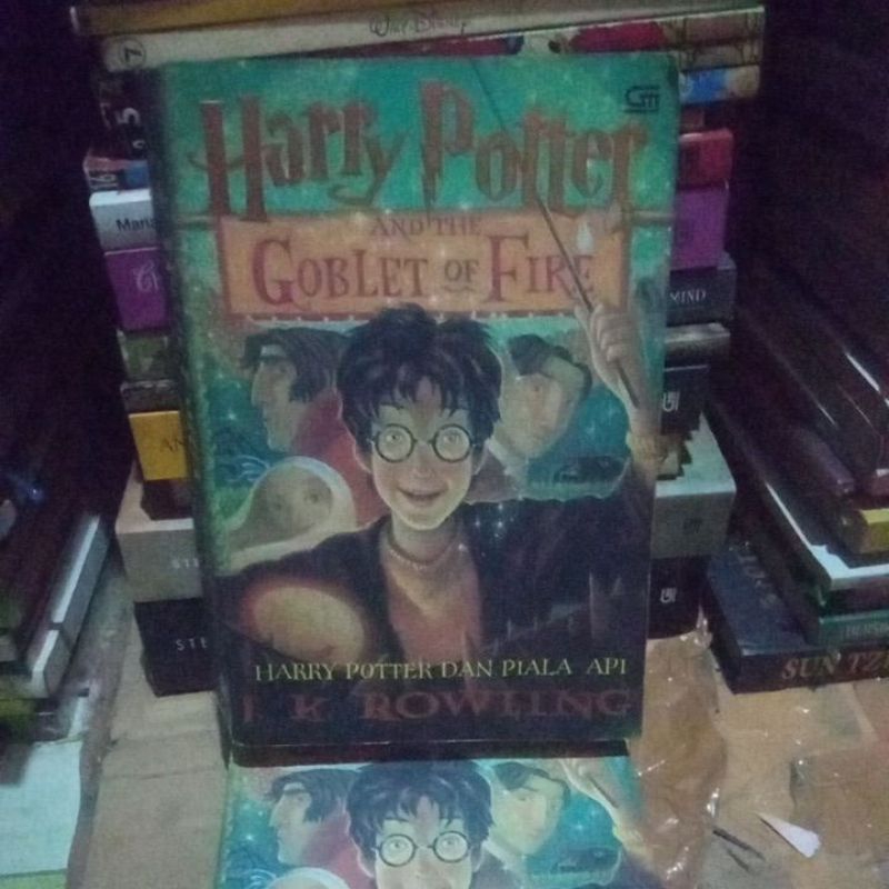 Jual Harry Potter ( 4) / Harry Potter Dan Piala Api / J. K Rowling ...