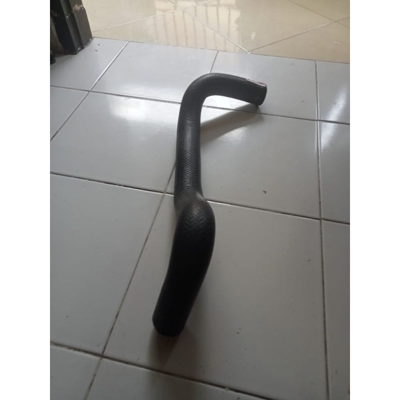 Jual Selang Radiator Bawah Dyna HT125 HT130 XZU-342 | Shopee Indonesia