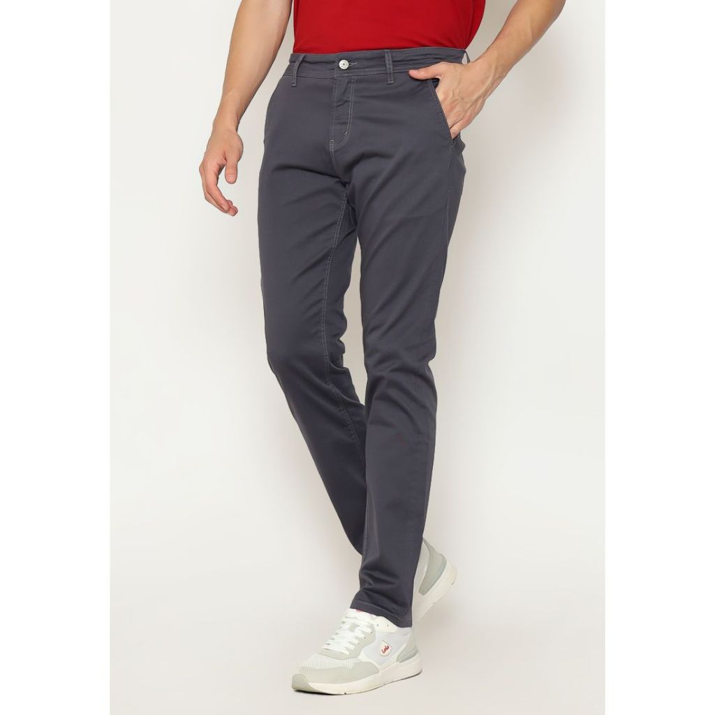 Lois Slim Stretch Fit Celana Denim Pria main image 0