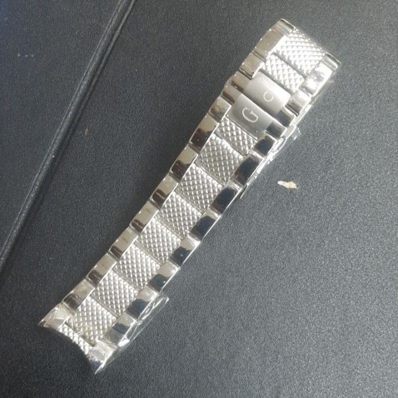 Jual Barcelet Rantai Jam Gc Seramik Tali Jam Gc Guess collection 24mm ...