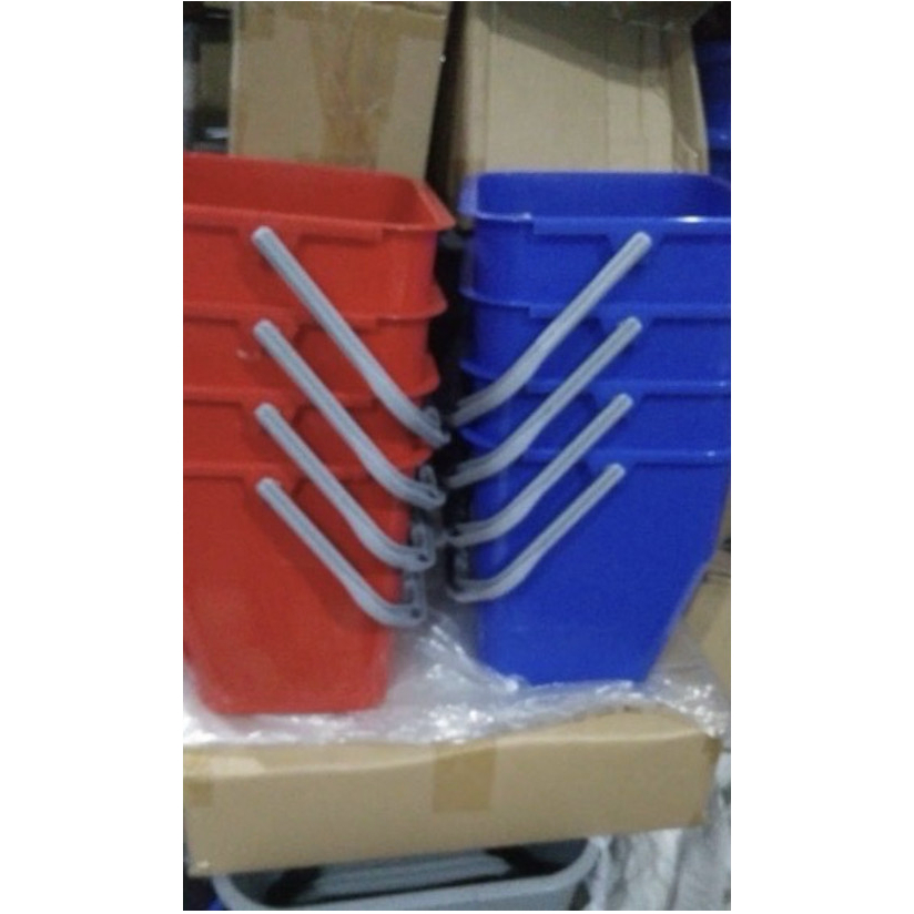 Jual Ember Bucket Janitor Cart 12 Liter (1 Set 2 Pcs) | Shopee Indonesia