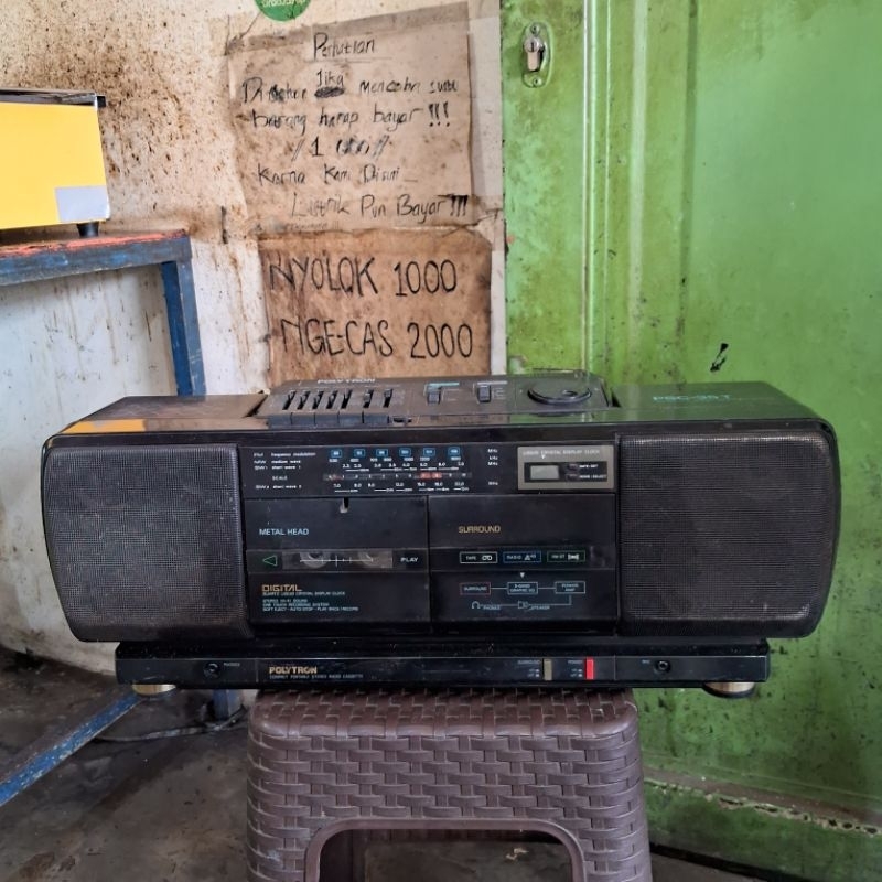 Jual radio tape polytron jadul Shopee Indonesia