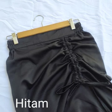 Rok Serut Satin Shasha Skirt Rok Serut Polos Bisa Request Panjang