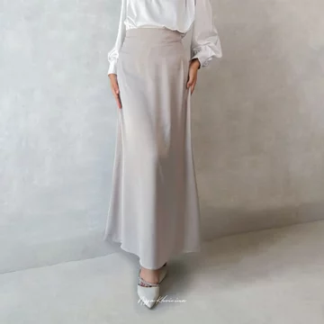 Bynissa MERRY SKIRT Pakaian Wanita Bawahan Rok Long Skirt Rok Satin Rok Duyung