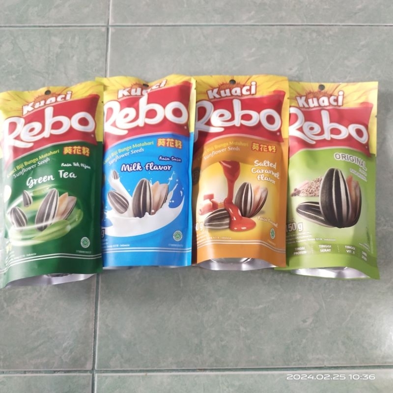Jual kuaci rebo kuaci biji bunga matahari sunflower seeds 150g | Shopee ...