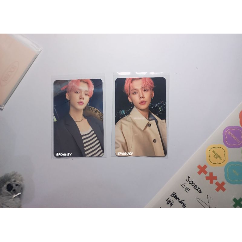 Jual txt yeonjun official photocards season's greeting 2024 sg24 set Shopee Indonesia