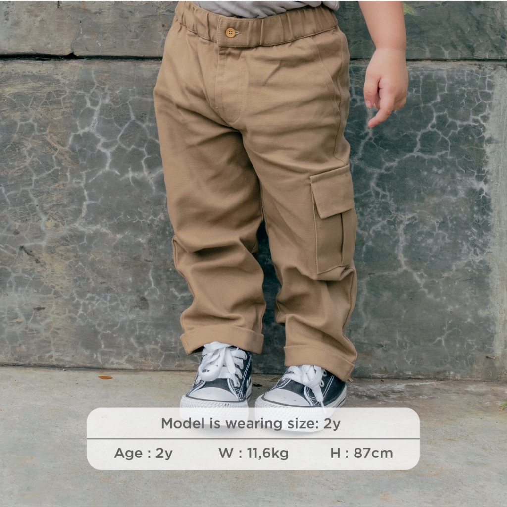 Little M Denim Zip Cargo Celana Panjang Anak Laki-Laki main image 0
