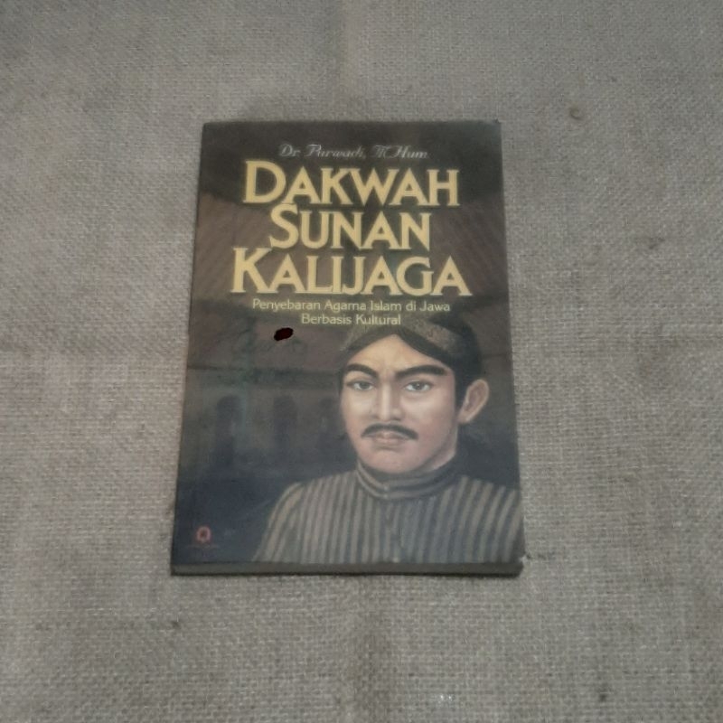 Sunan Kalijaga memakai seni dan budaya dalam dakwah