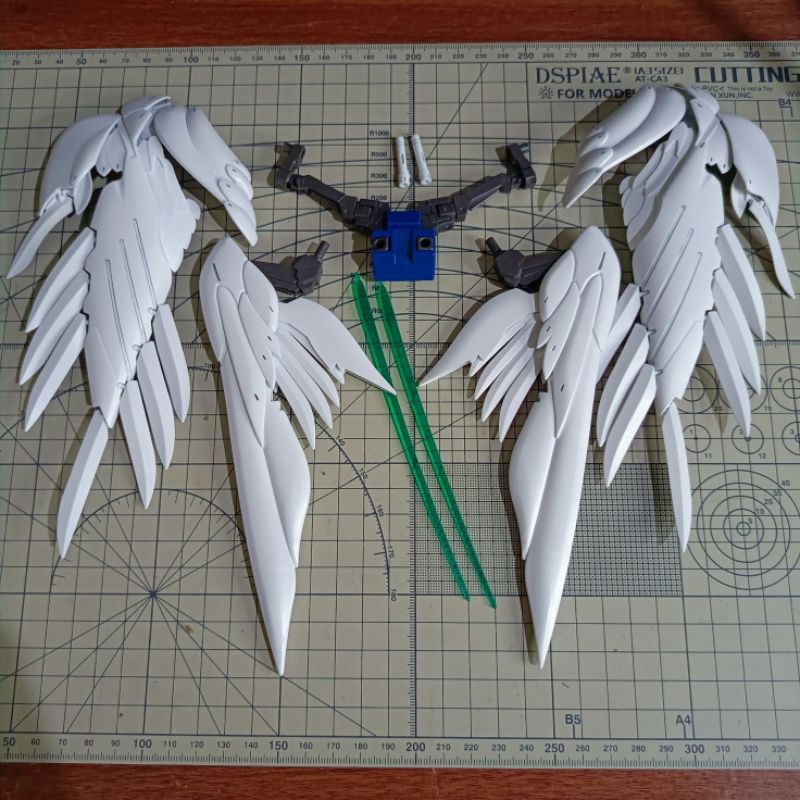 Jual MG 1/100 GUNDAM WING ZERO CUSTOM ENDLESS WALTS VER.KA VER KA ...