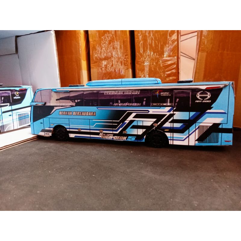 Jual Miniatur bis BERKAH BERSAUDARA JET BUS 5 AR RASYID Skala 1/50 ...