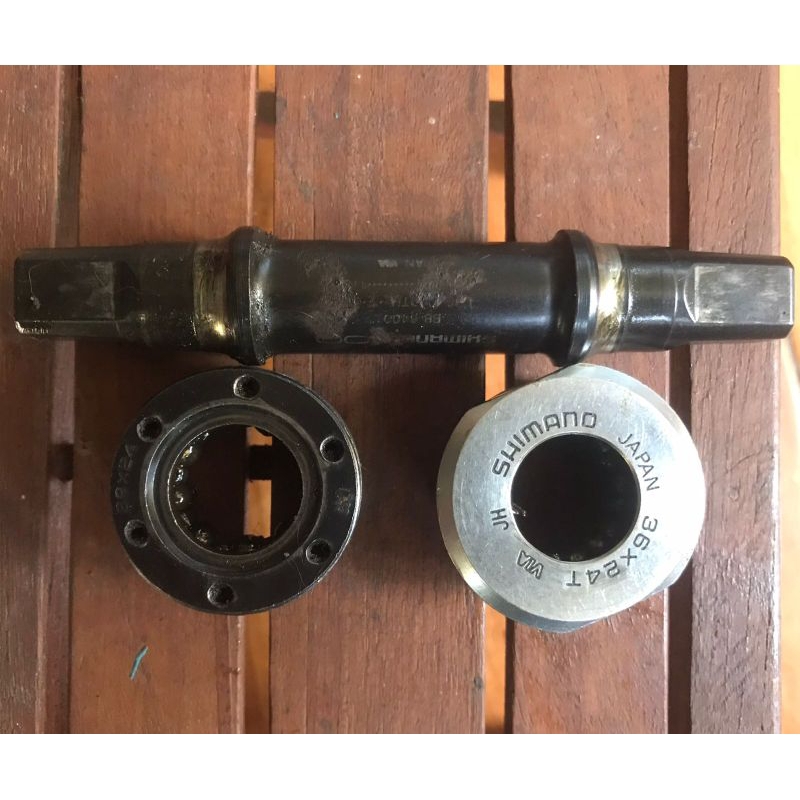 BOITIER DE PÉDALIER vintage Shimano 600 Ultegra BB 6400 / 36x24 threading EUR 49,00 - FR