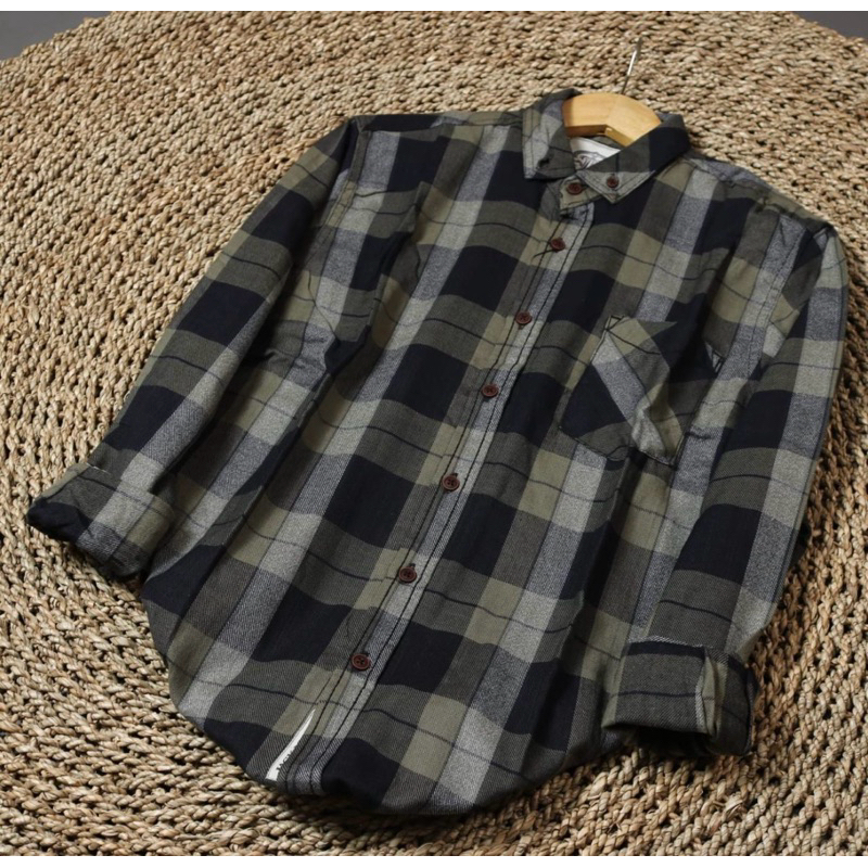 Jual REMORAGA STORE/ KEMEJA PRIA/ KEMEJA FLANEL PRIA/ FLANEL PRIA