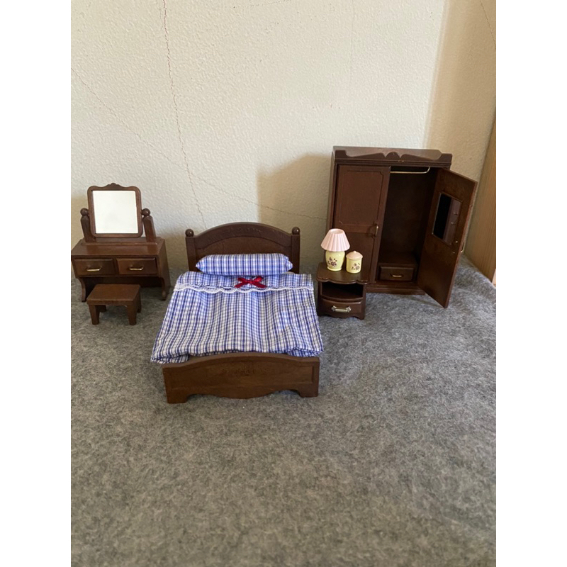 Jual pelunasan Sylvanian Families Master Bedroom set Shopee Indonesia