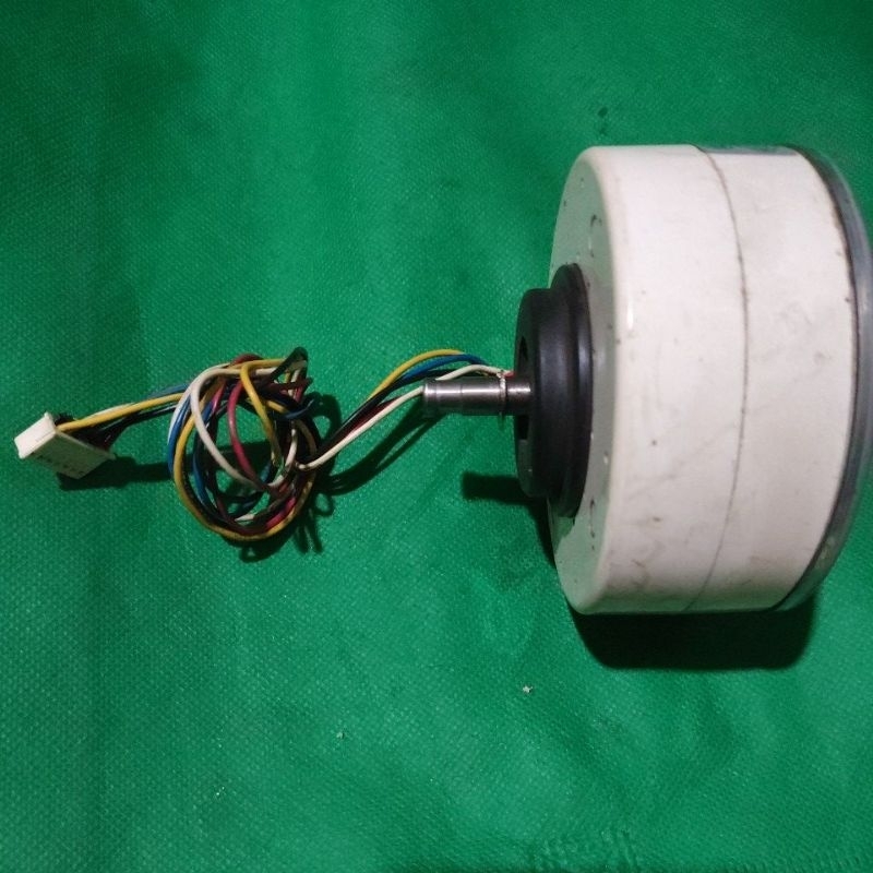 Jual DINAMO INDOOR AC SHARP FAN MOTOR AC SHARP ORIGINAL 2PK DC 310V 30W ...