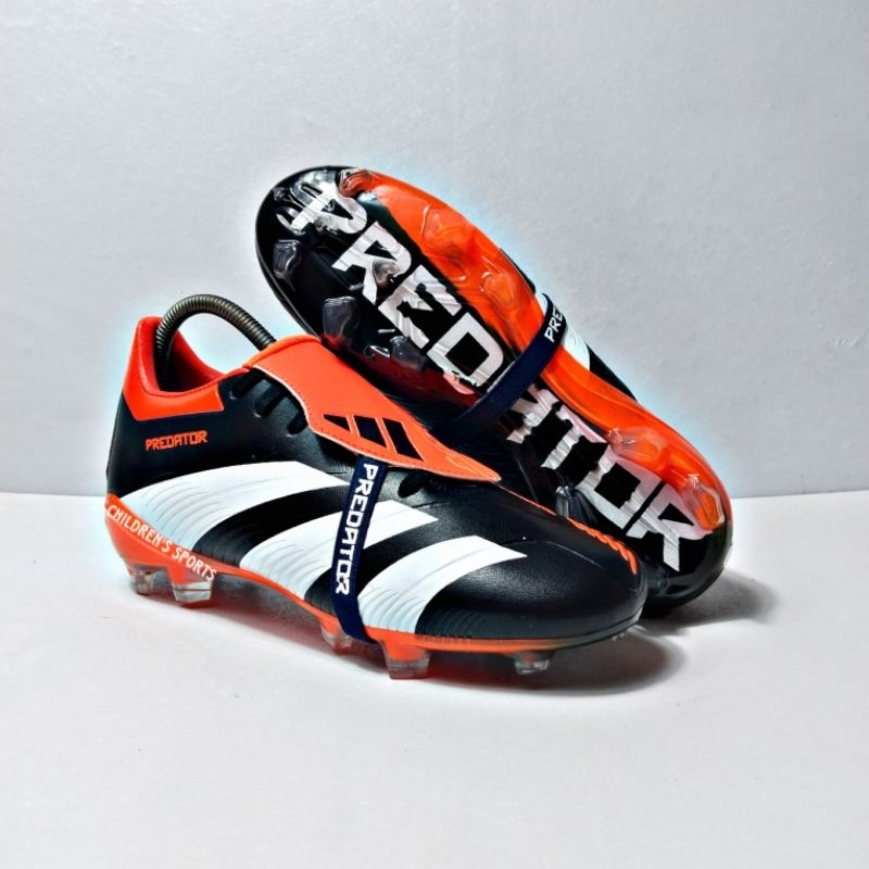 Jual Sepatu Bola Adidas Predator Terlengkap & Harga Terbaru Juli 2026 ...