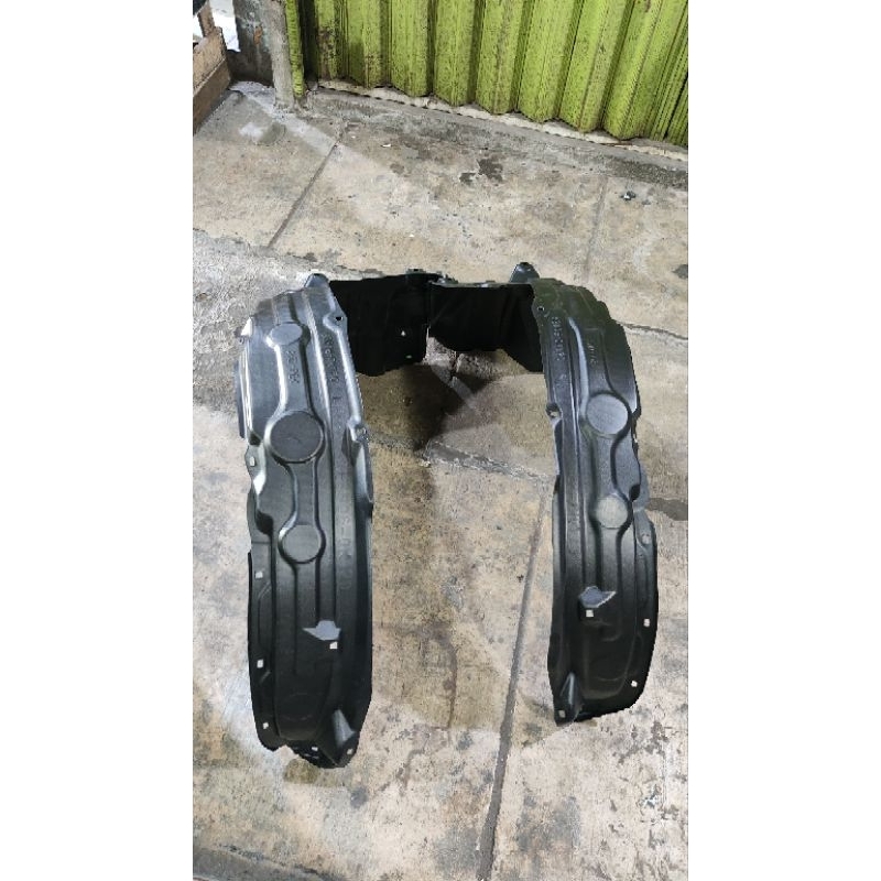 Jual Liner fender innova / penahan lumpur Innova 2008-2014 / liner ...