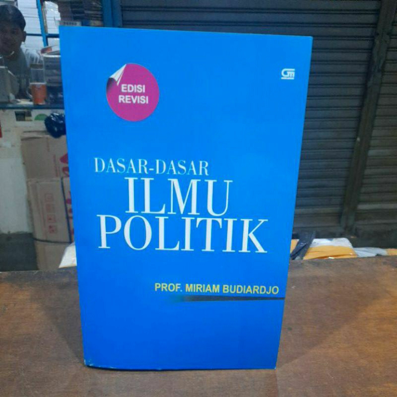 Jual Buku Dasar Dasar Ilmu Politik Edisi Revisi Prof. Miriam Budiardjo ...