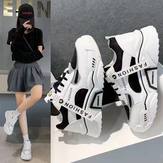 KOII Sneakers Wanita Korea Putih Hitam Trendy