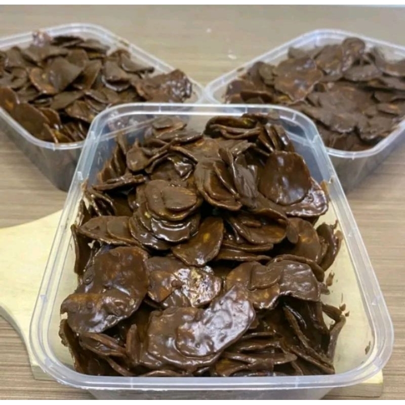 Jual KERIPIK PISANG COKLAT LUMER MURAH FULL @180 GR | Shopee Indonesia