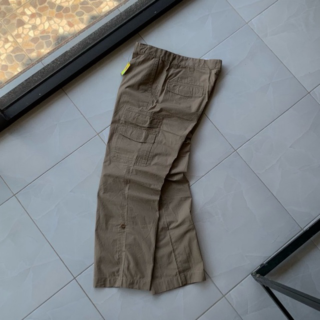 Eddie bauer cargo pants deals