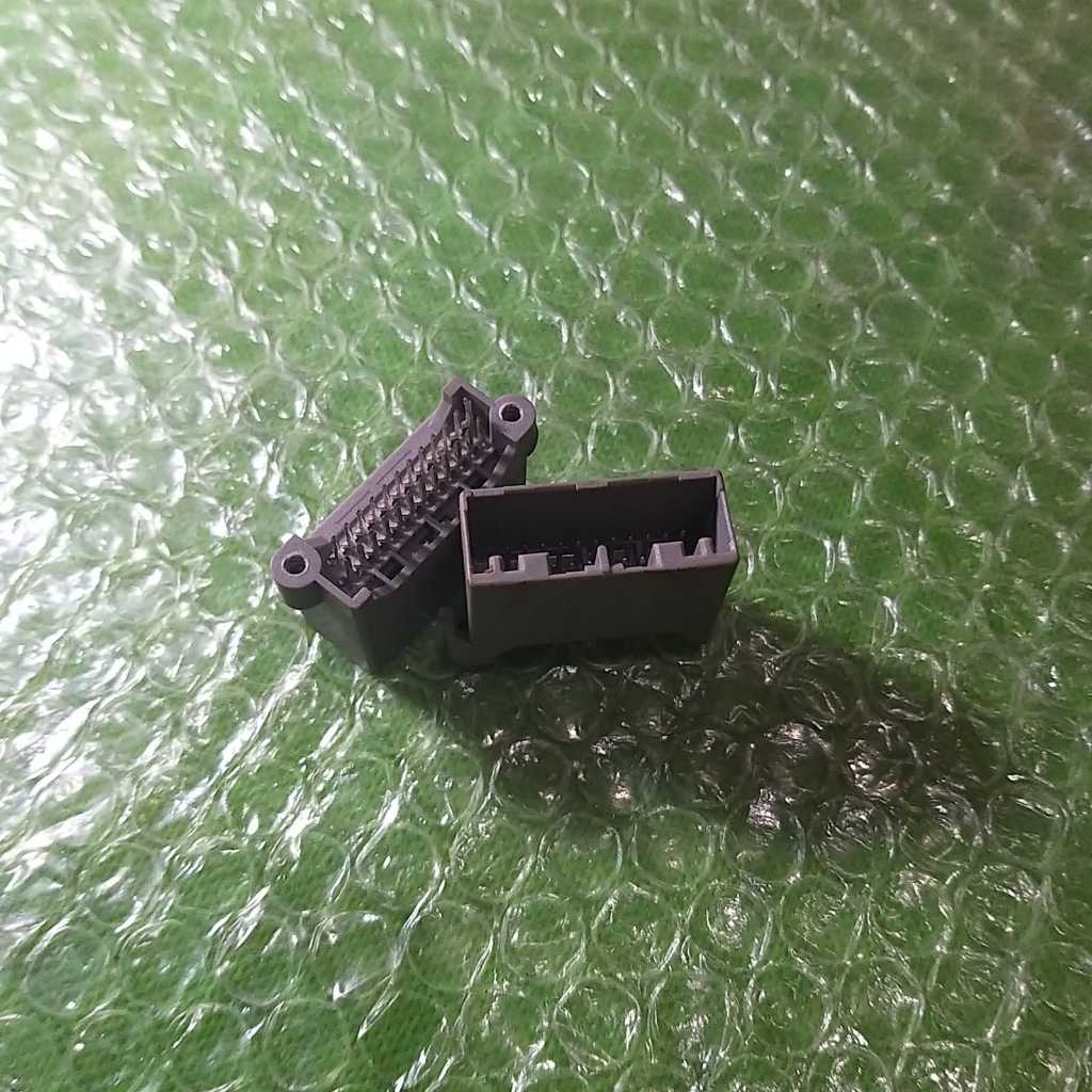 Jual soket spedometer pin 24 original bagian cowok cb150r cbr150r dll ...