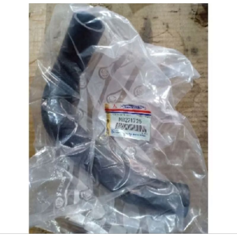 Jual Selang radiator bawah l300 diesel original 100% | Shopee Indonesia