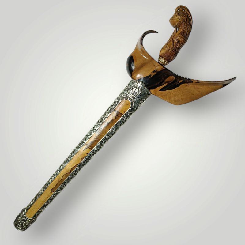 Jual Keris Kyai Sengkelat Pamor Blarak Sinered Madura Sepuh Seera