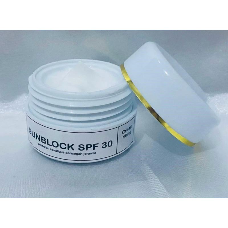 Jual SUNBLOCK CREAM SPF + aha 8 + hyaluronic SPF 30 | Shopee Indonesia