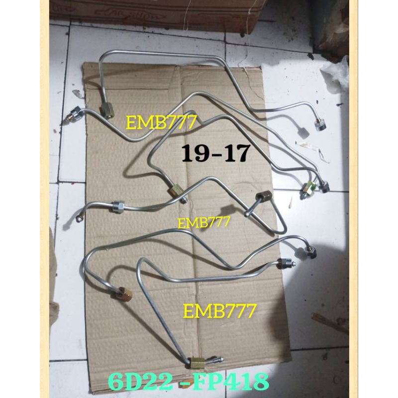 Jual PIPA NOZZLE NOZZEL SOLAR MITSUBISHI FUSO 6D14 6D15 6D16 6D22 FV418 ...