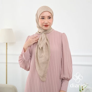 Diario Ultrafine Calia Scarf Kerudung Segi Empat