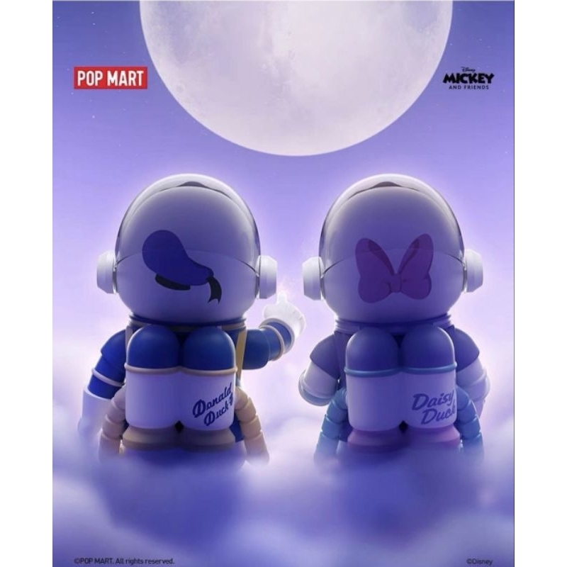 SPACE MOLLY Daisy 400 ％ + skullpanda Pop Mart Mega Collection 400% Space Molly Daisy Figure | eBay
