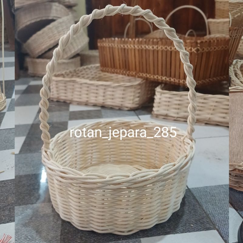 Jual keranjang hampers full rotan halus diameter 17cm tinggi 7cm ...