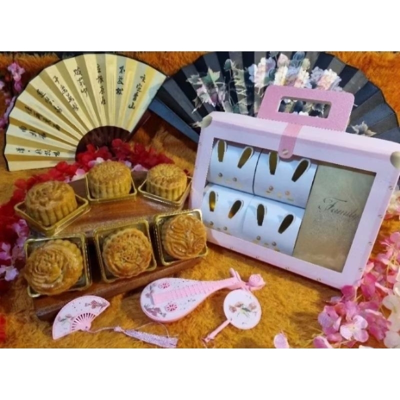 Jual mooncake isi 6pc isi telur 130gr mix rasa+ lotus | Shopee Indonesia