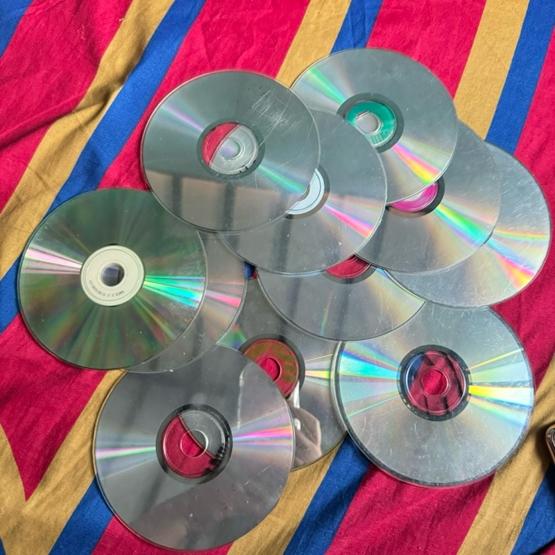 Jual [ 10 pcs ] ready stock kaset cd bekas musik piringan dvd player ...