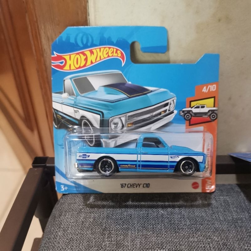Hot Wheels 67 CHEVY C10 | Brasil