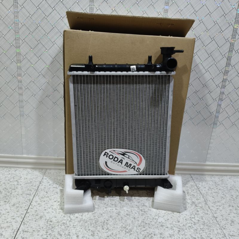 Jual RADIATOR HYUNDAI ACCENT VERNA KECIL MANUAL 2001-2005 TRIVINDO ...