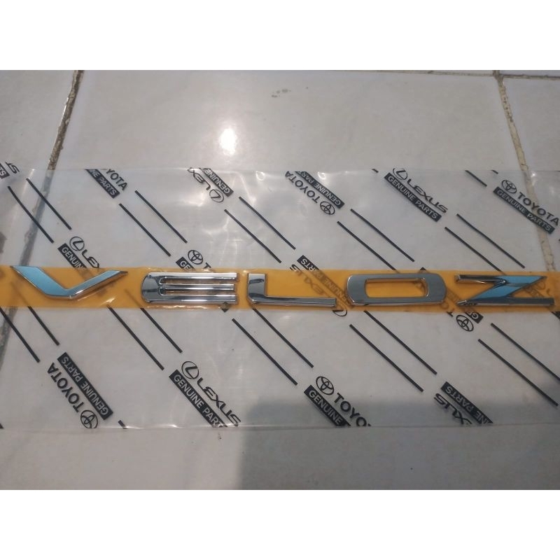 Jual emblem logo tulisan Veloz baru original | Shopee Indonesia