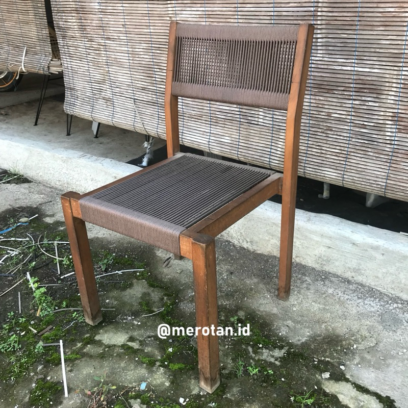 Jual Kursi Cafe Jati Anyaman Tali Rope / Kursi Makan Jati Minimalis ...