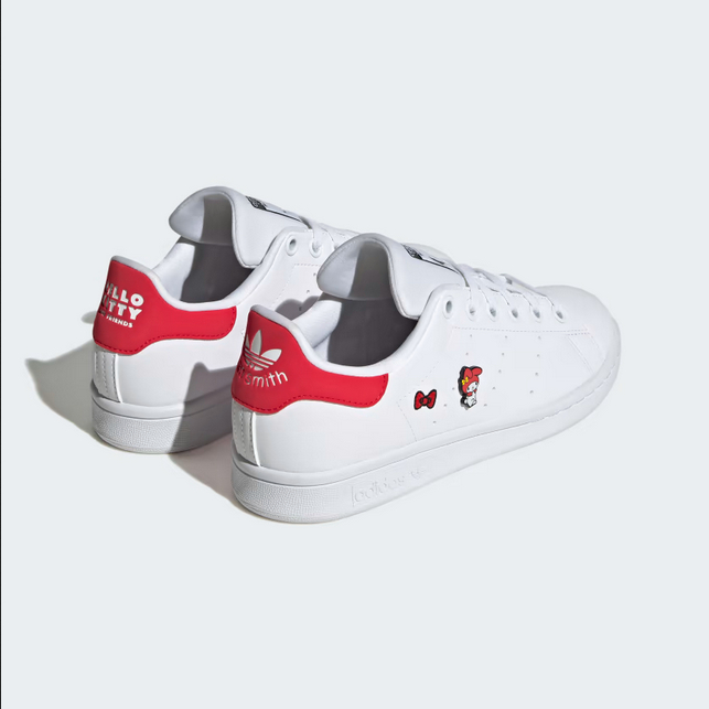 Stan smith rouge coeur sales