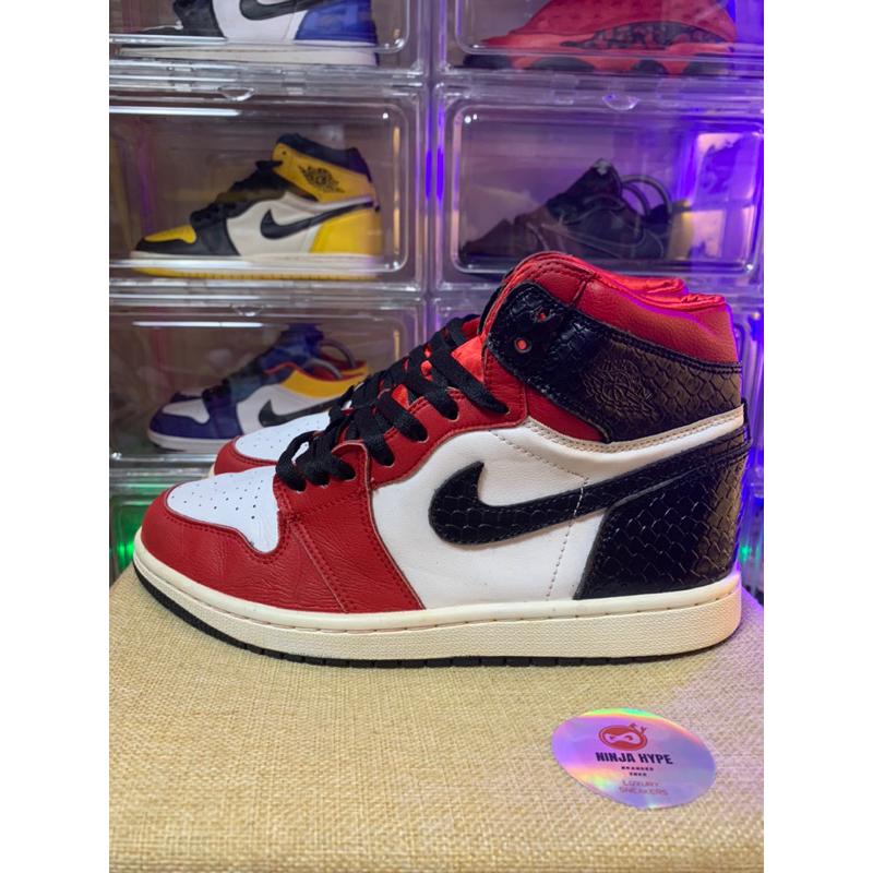 air jordan 1 satin snake chicago