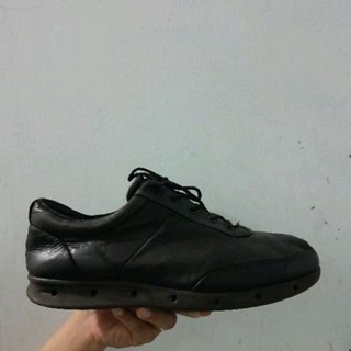 Ecco shoes clearance harga