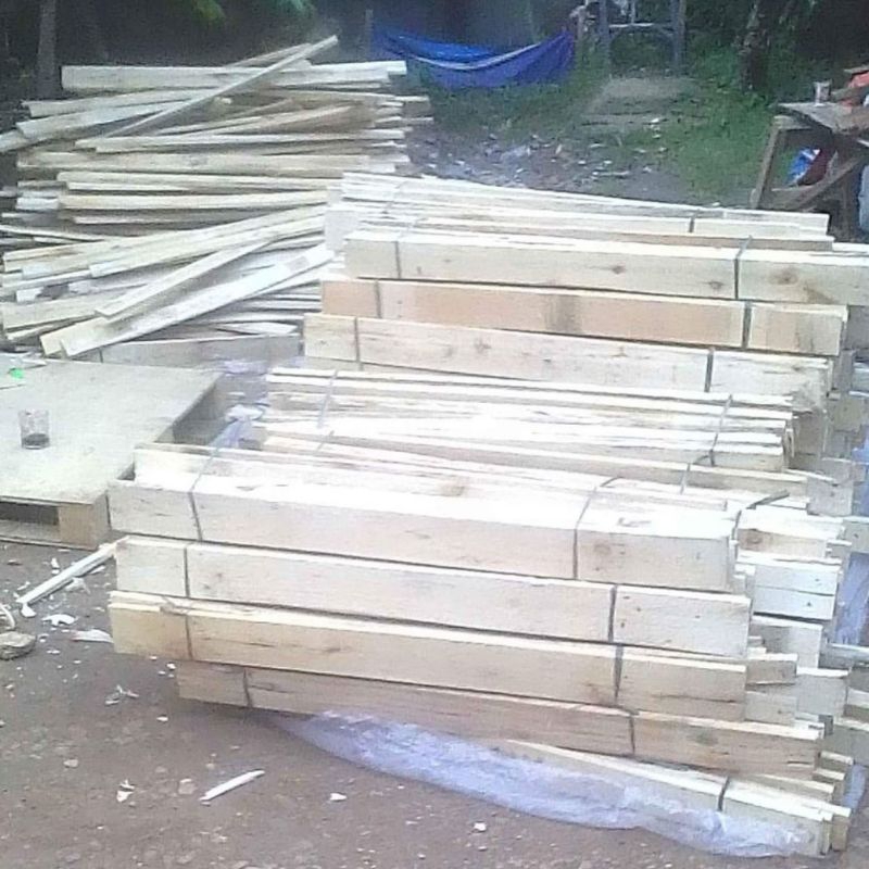 Jual 10 Pcs Papan Kayu Packing Bekas Palet Kayu Sengon Albasia | Shopee ...