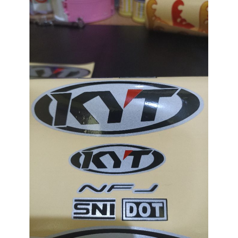 Jual stiker helm KYT STICKER HELMET HALF FACE KYT NFJ - Putih | Shopee ...